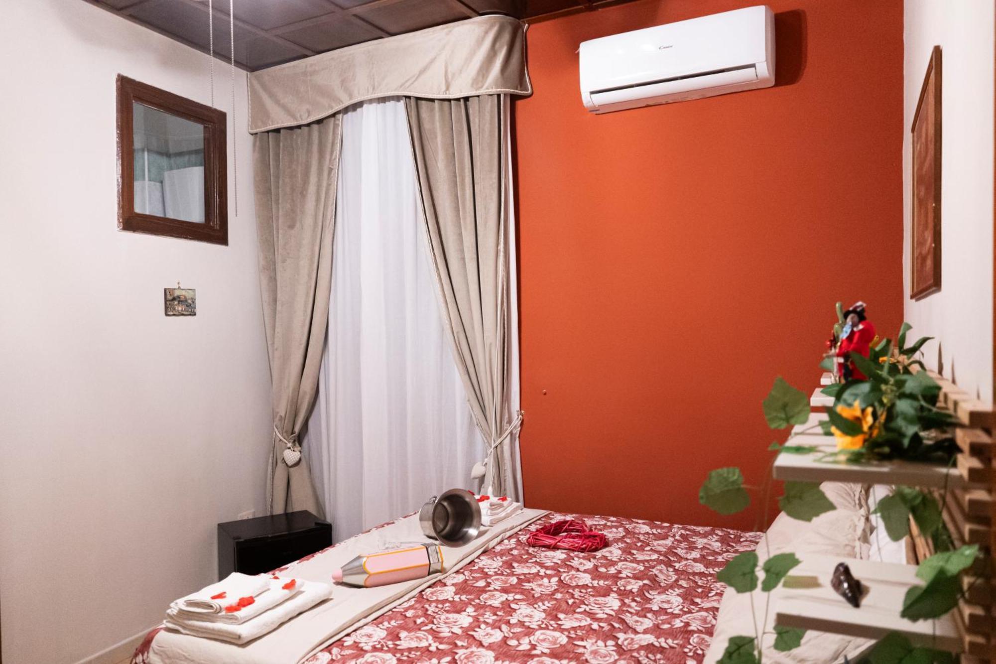 Guest house Affitta Don Vittorio - Portacapuana Naples